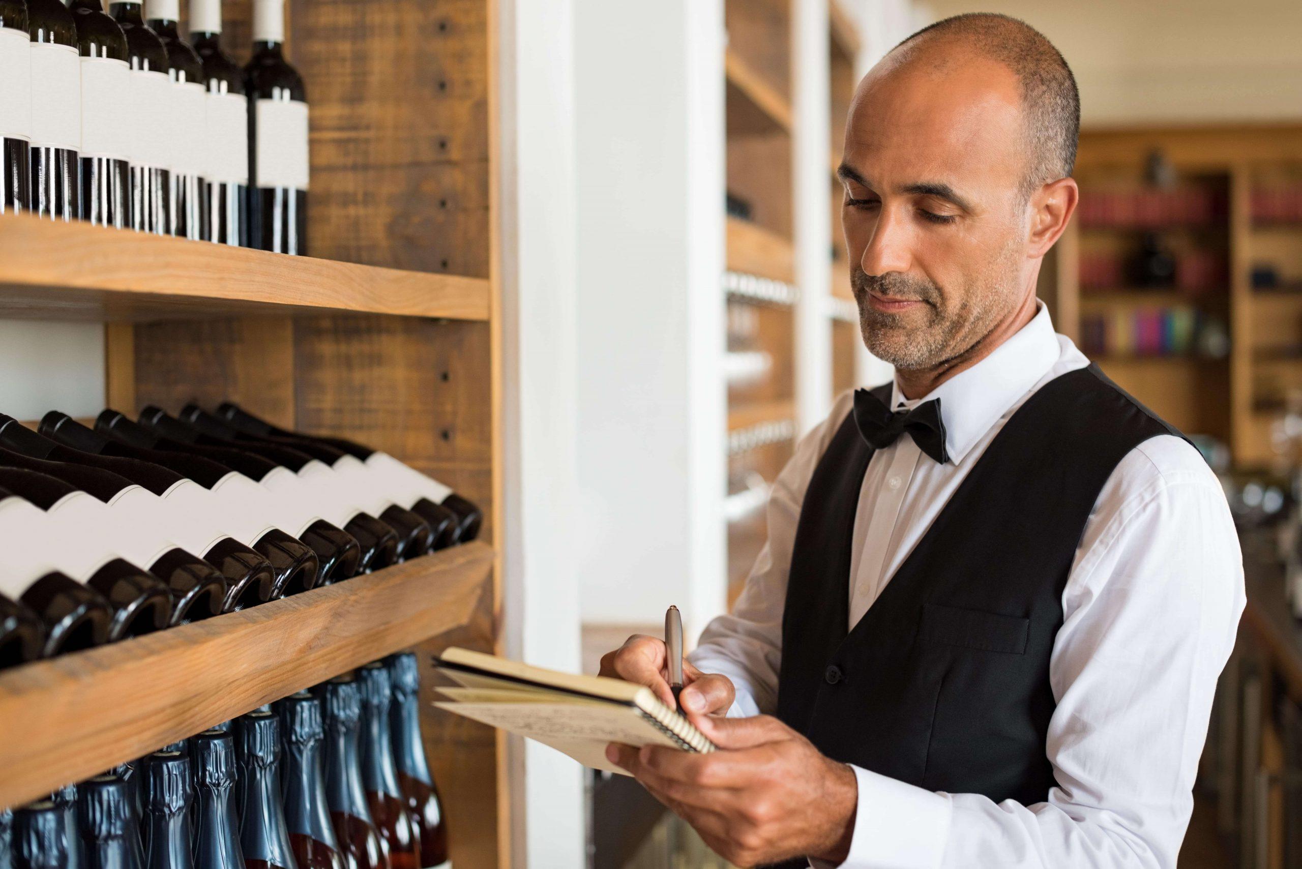 Leia mais sobre o artigo Você sabe qual a melhor maneira de organizar os vinhos nas gôndolas?